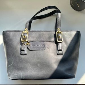 COACH VINTAGE BLACK SOFT LEATHER SHOULDER BAG 😍🥰
